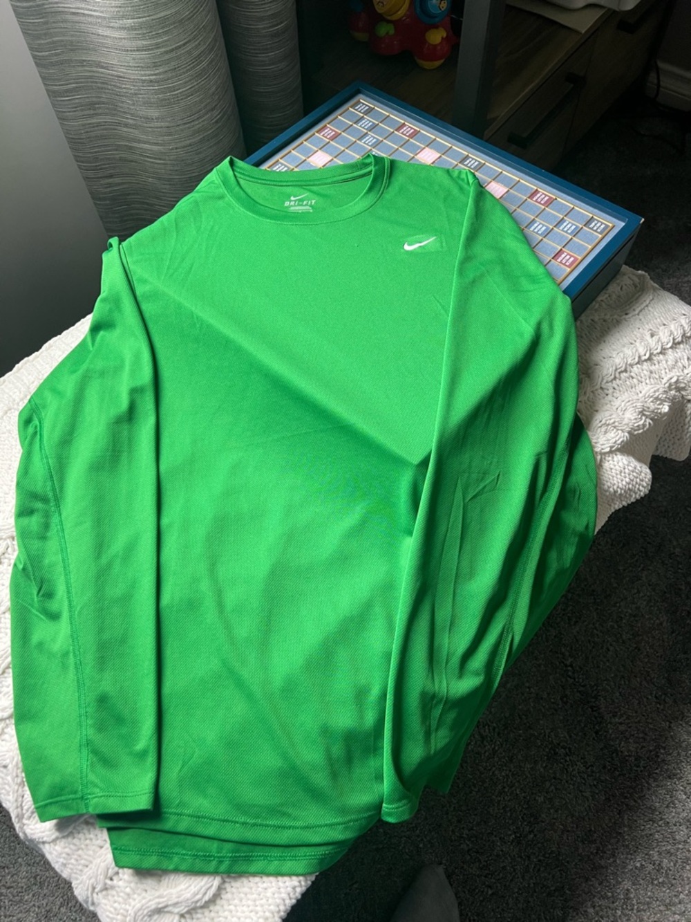 Nike Men’s Long Sleeve Dri-FIT Crew Shirt - Bright Green size L